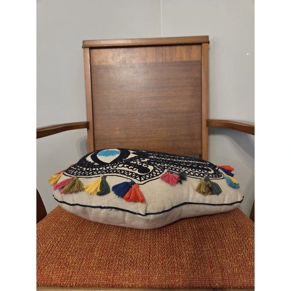 Hamsa‎ Open Palm Decorative Throw Pillow Boho Spiritual Embroidered Tassels